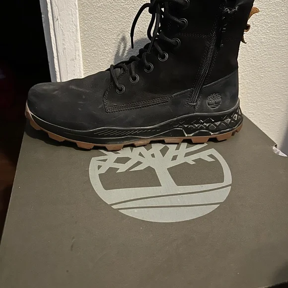 Timberland Black Nubuck Side Zip Boots Timberland x A Cold Wall 6 Inch Premium Side Zip Boot  main image 4